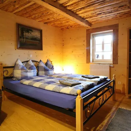 Holiday home Anno Dazumal, Zu Opa's Zeiten Klingenthal
